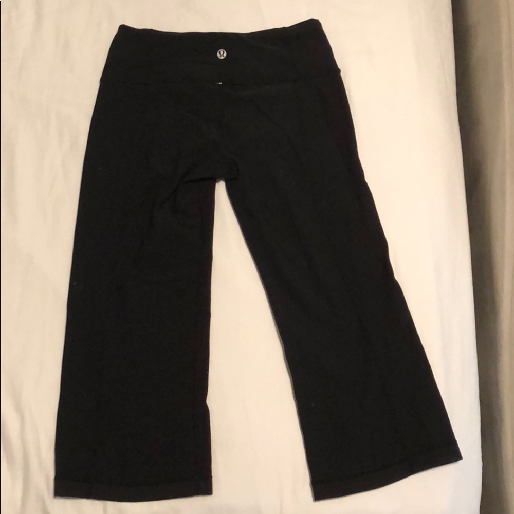 Lululemon crop pants